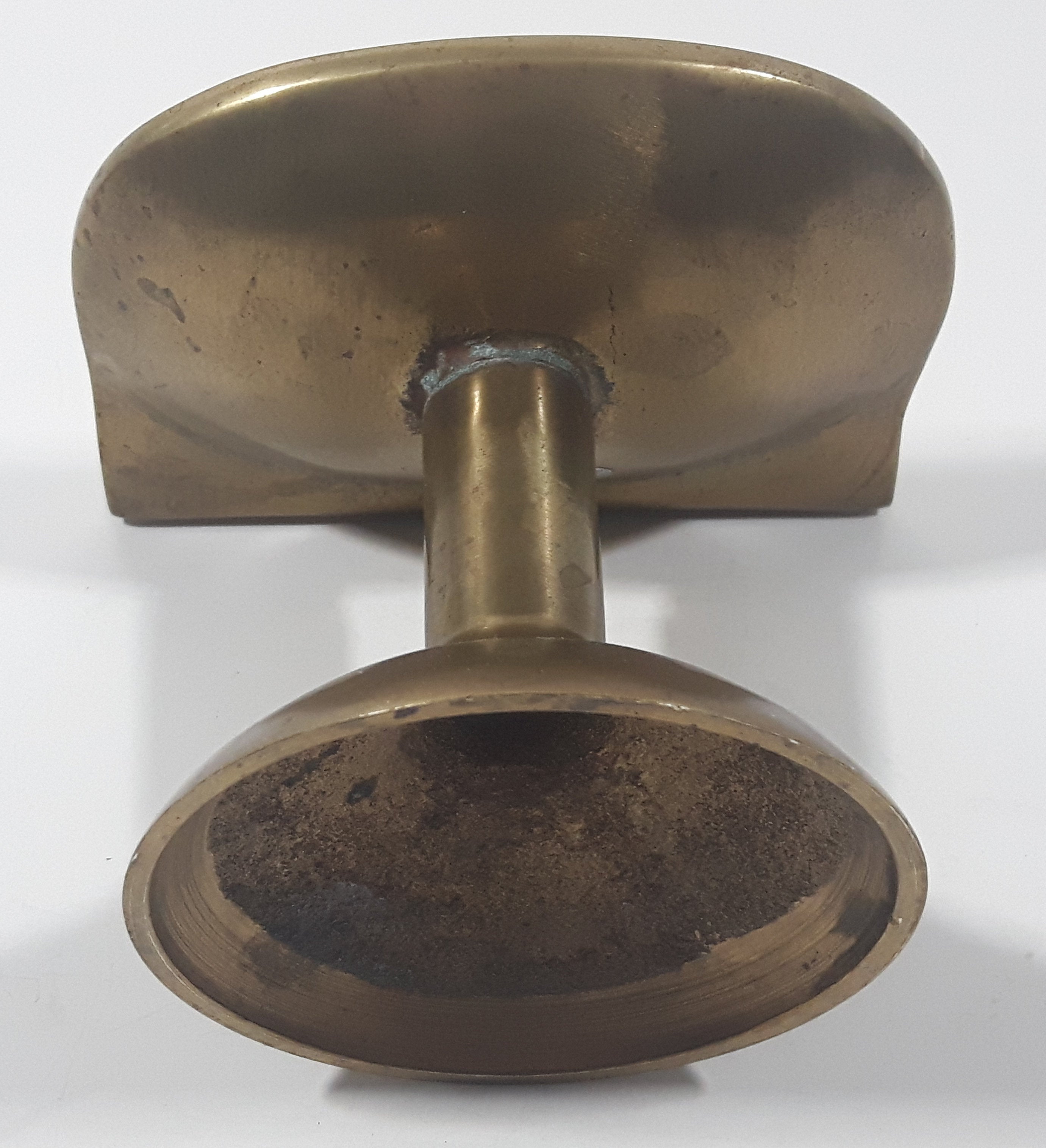 Vintage Pedestal Sink Shaped 4 3/8" Tall Brass Metal Soap Dish 11