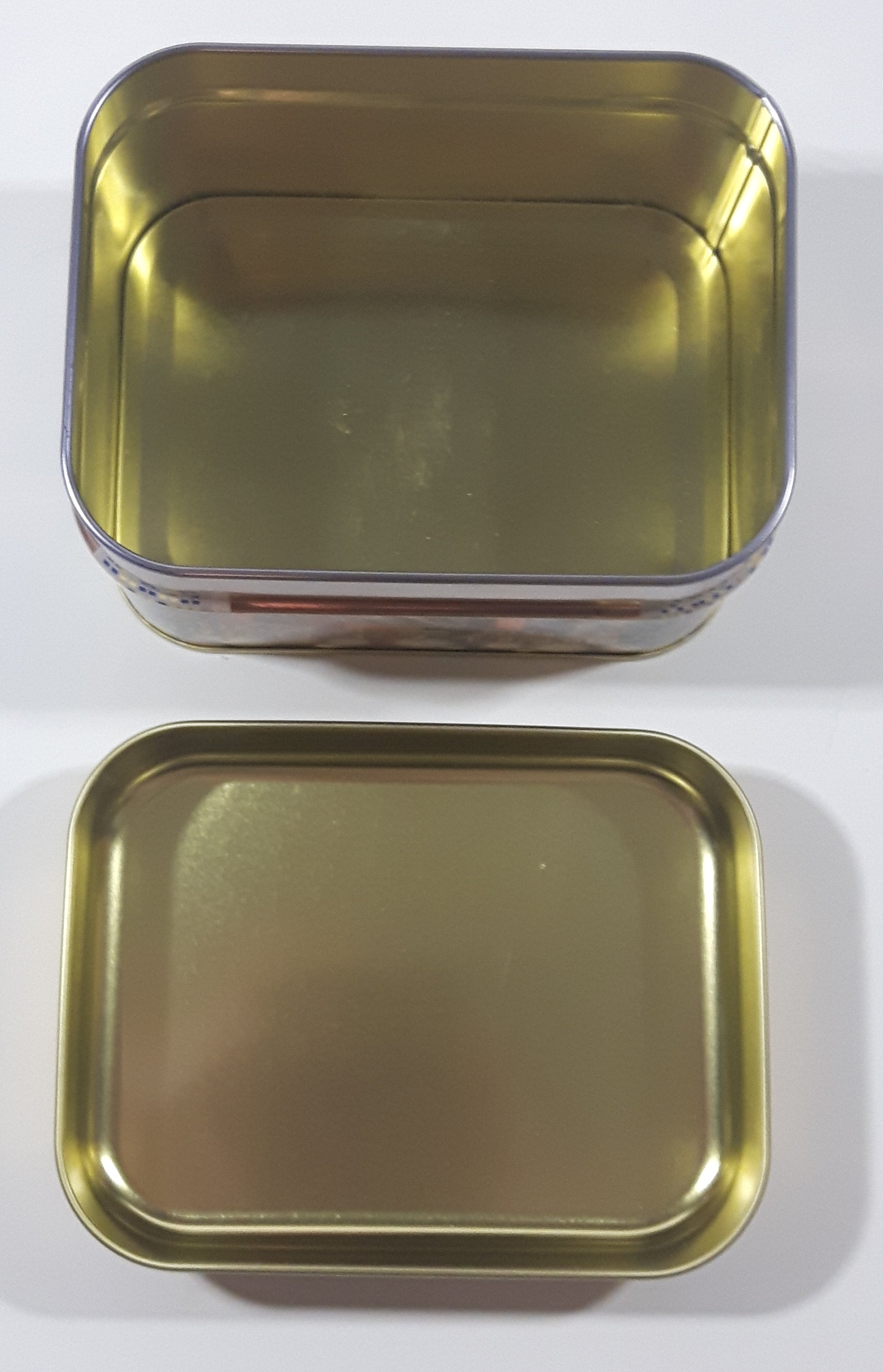 2000 Sanrio Hello Kitty Walking Her Dog Tin Metal Container 11