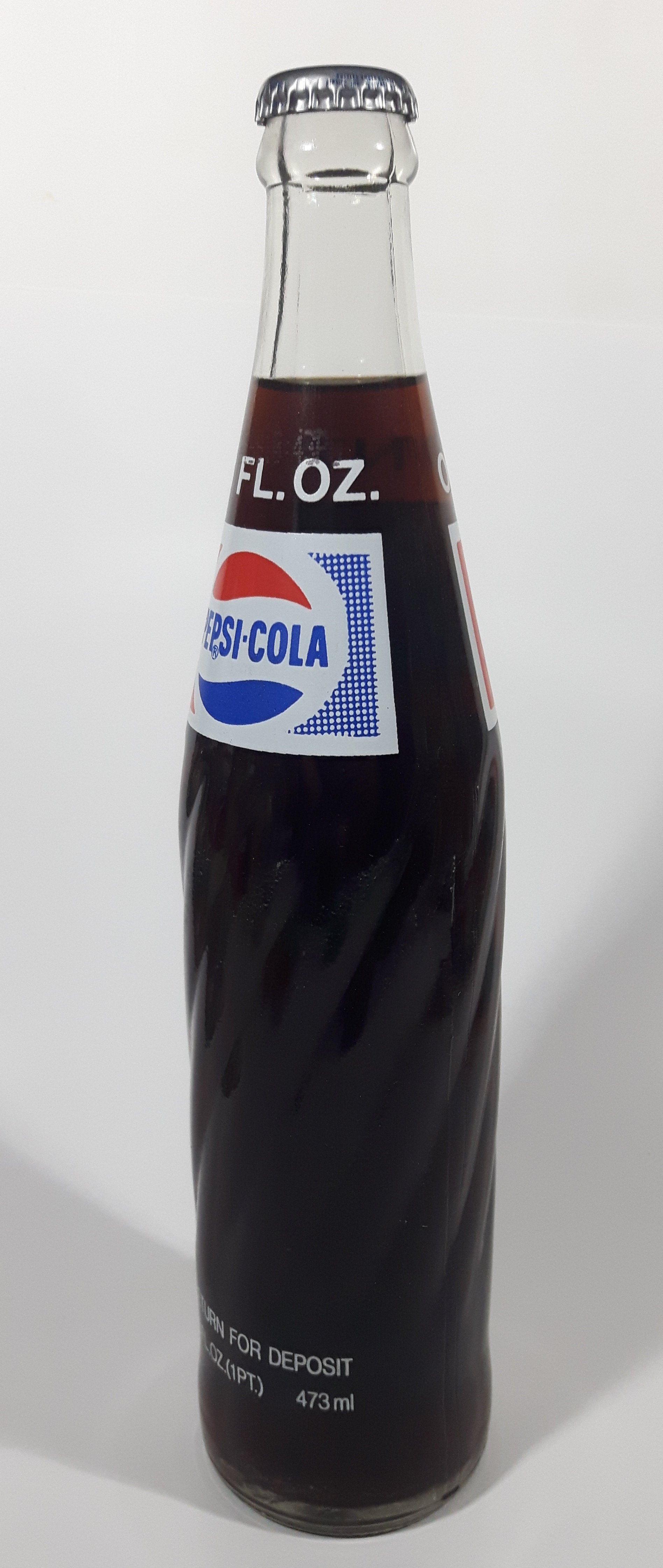 Vintage 1970s Pepsi-Cola Pepsi One Pint 16 Fl oz 473mL 11" Clear Glass Money Back Bottle Still Full 2