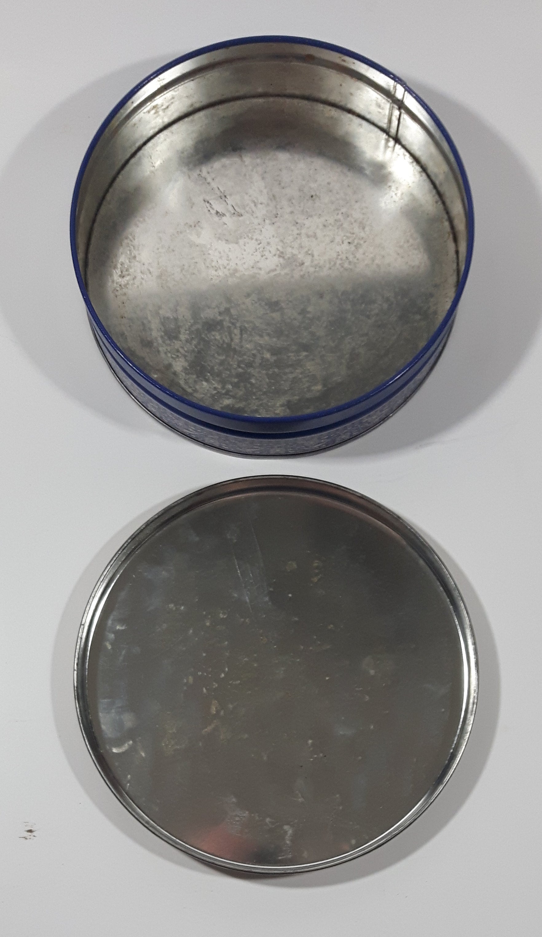 Great American Opportunities Pepsi Cola Big 12 OZ. Bottle 5 Cents Woman Gardening Round Tin Metal Container 6