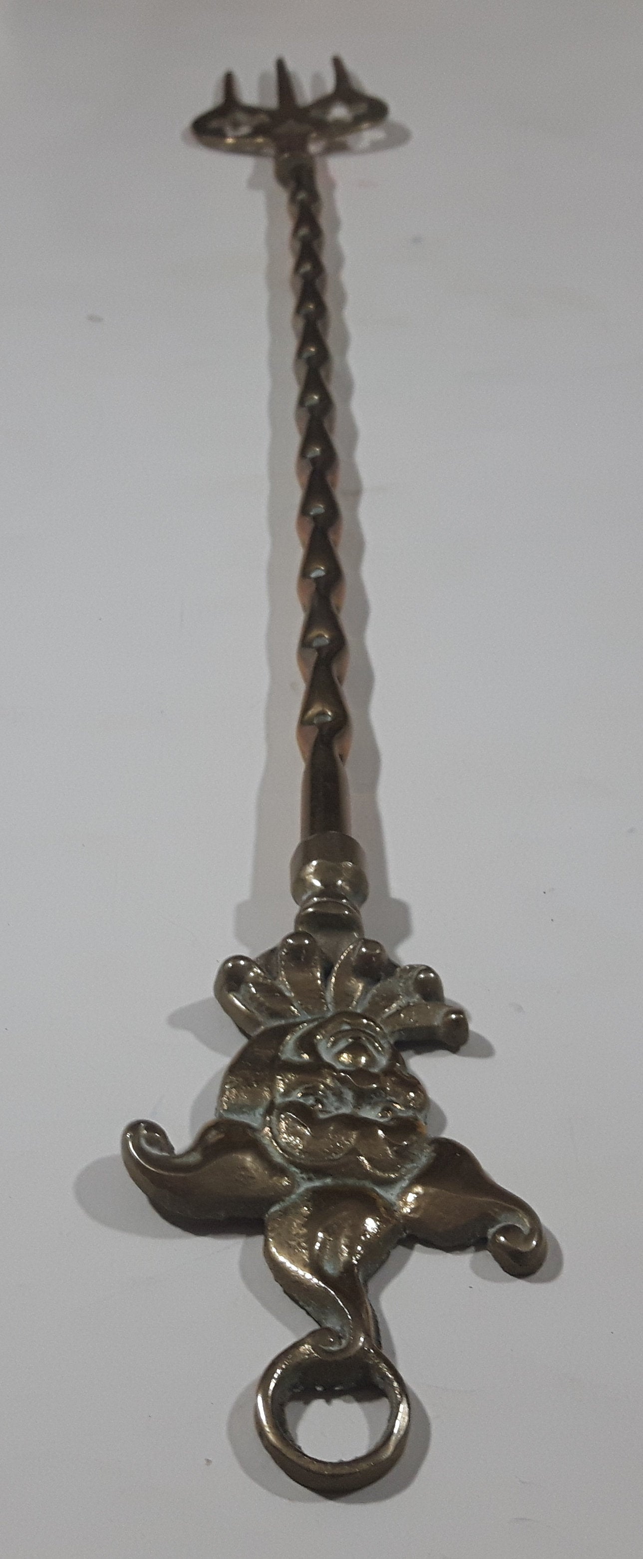 Antique Jester 19 1/2" Solid Brass Toasting Fork 3