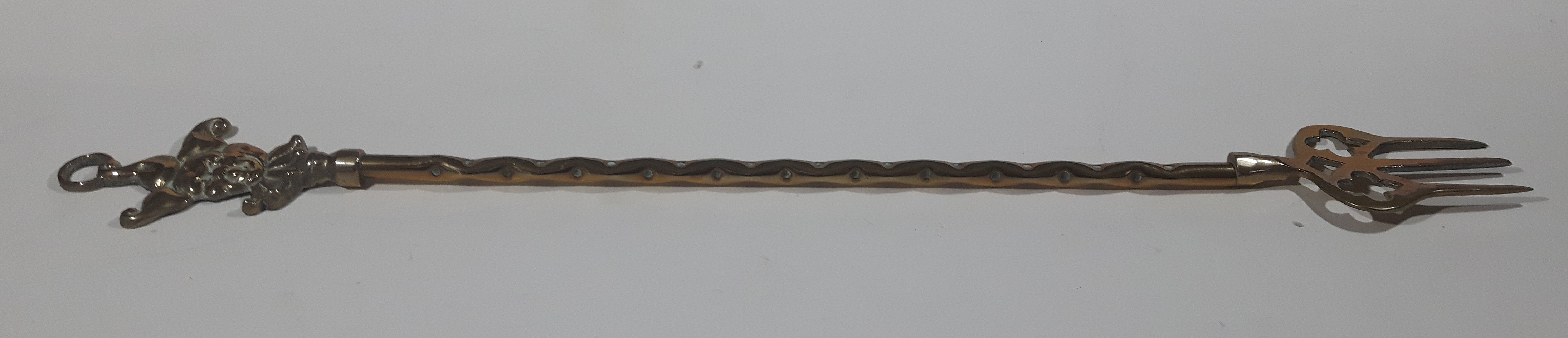 Antique Jester 19 1/2" Solid Brass Toasting Fork 4
