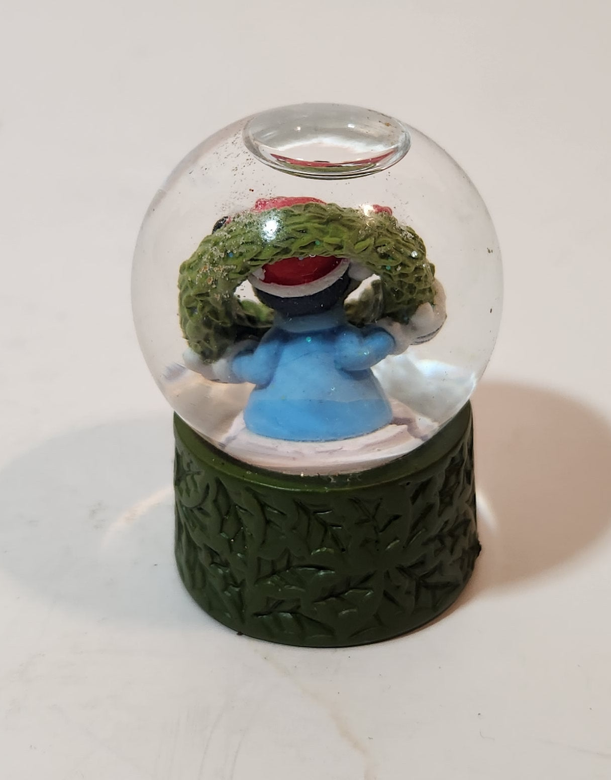 2011 JC Penny Disney Mickey Mouse Christmas Miniature 2 1/2" Tall Resin Snow Globe 3
