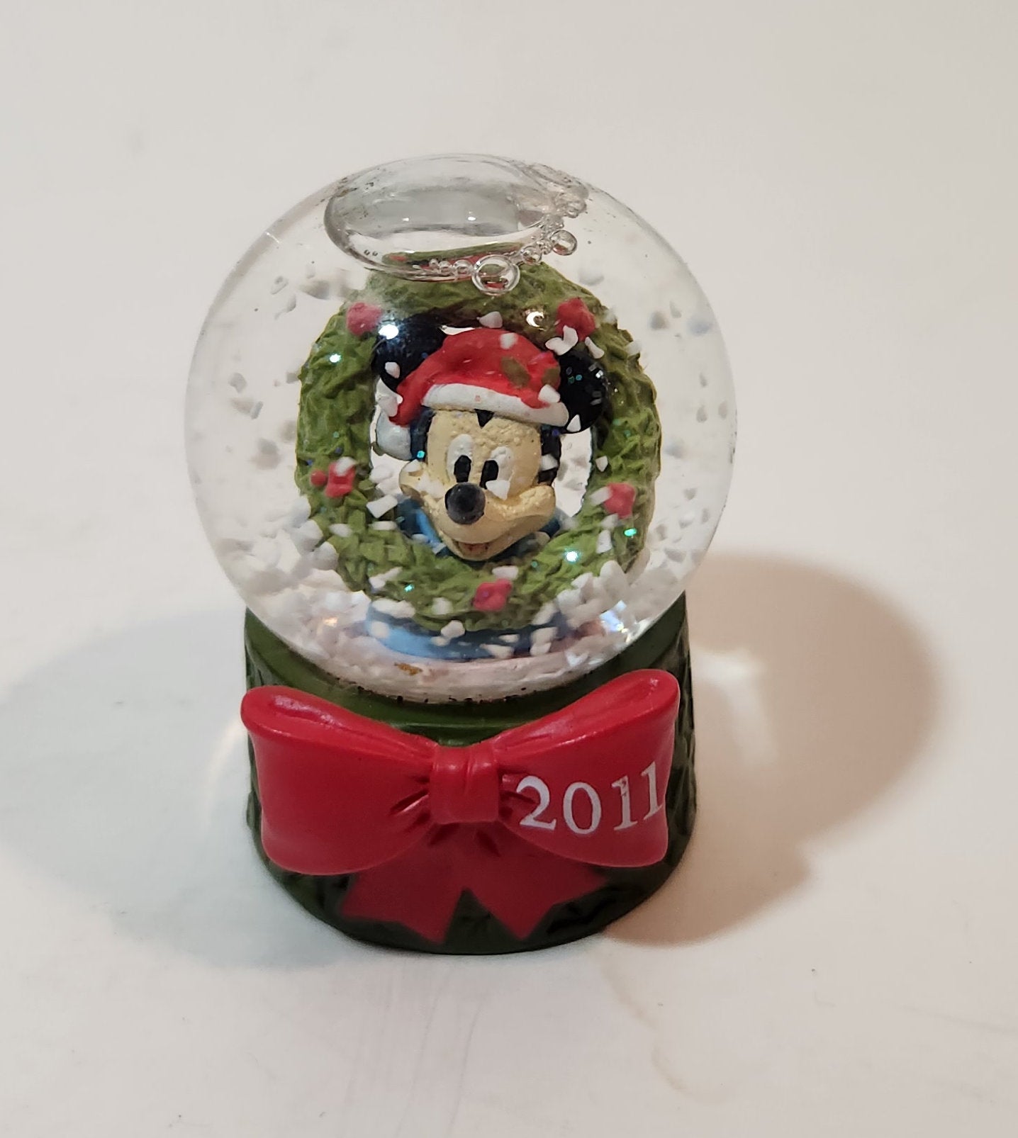 2011 JC Penny Disney Mickey Mouse Christmas Miniature 2 1/2" Tall Resin Snow Globe 9