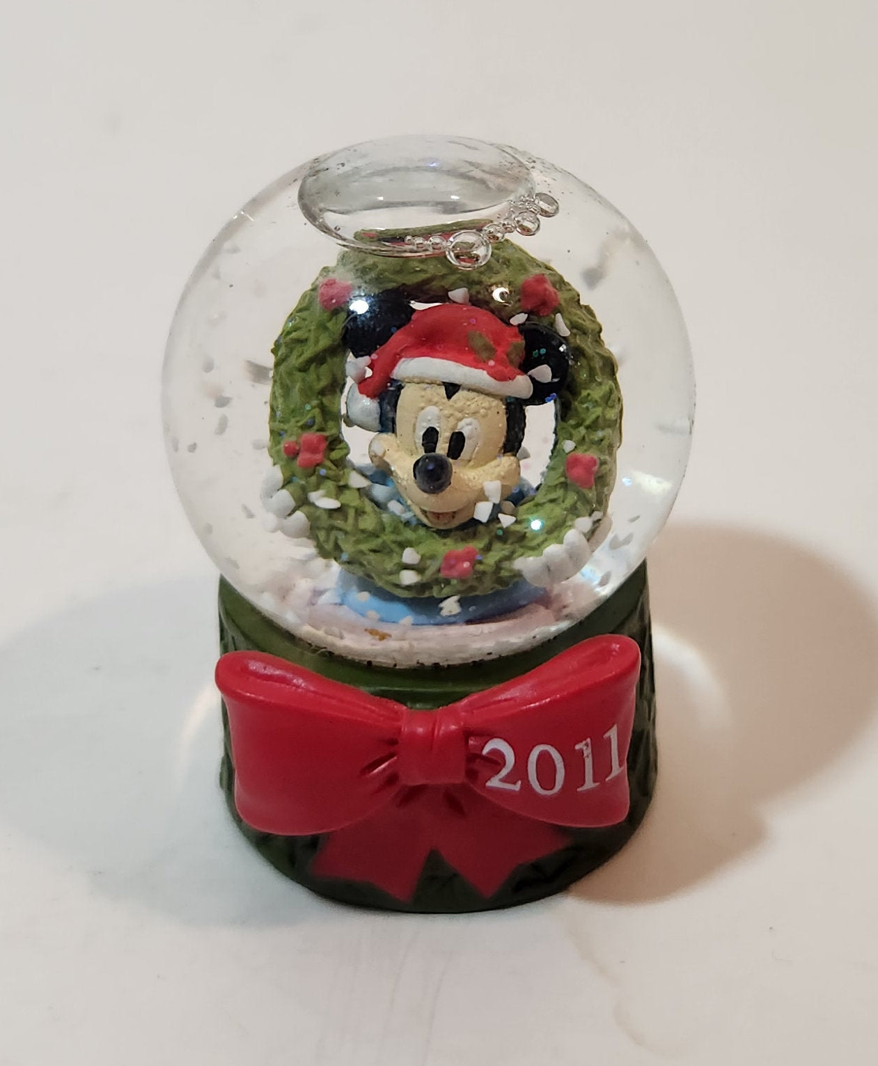 2011 JC Penny Disney Mickey Mouse Christmas Miniature 2 1/2" Tall Resin Snow Globe 8