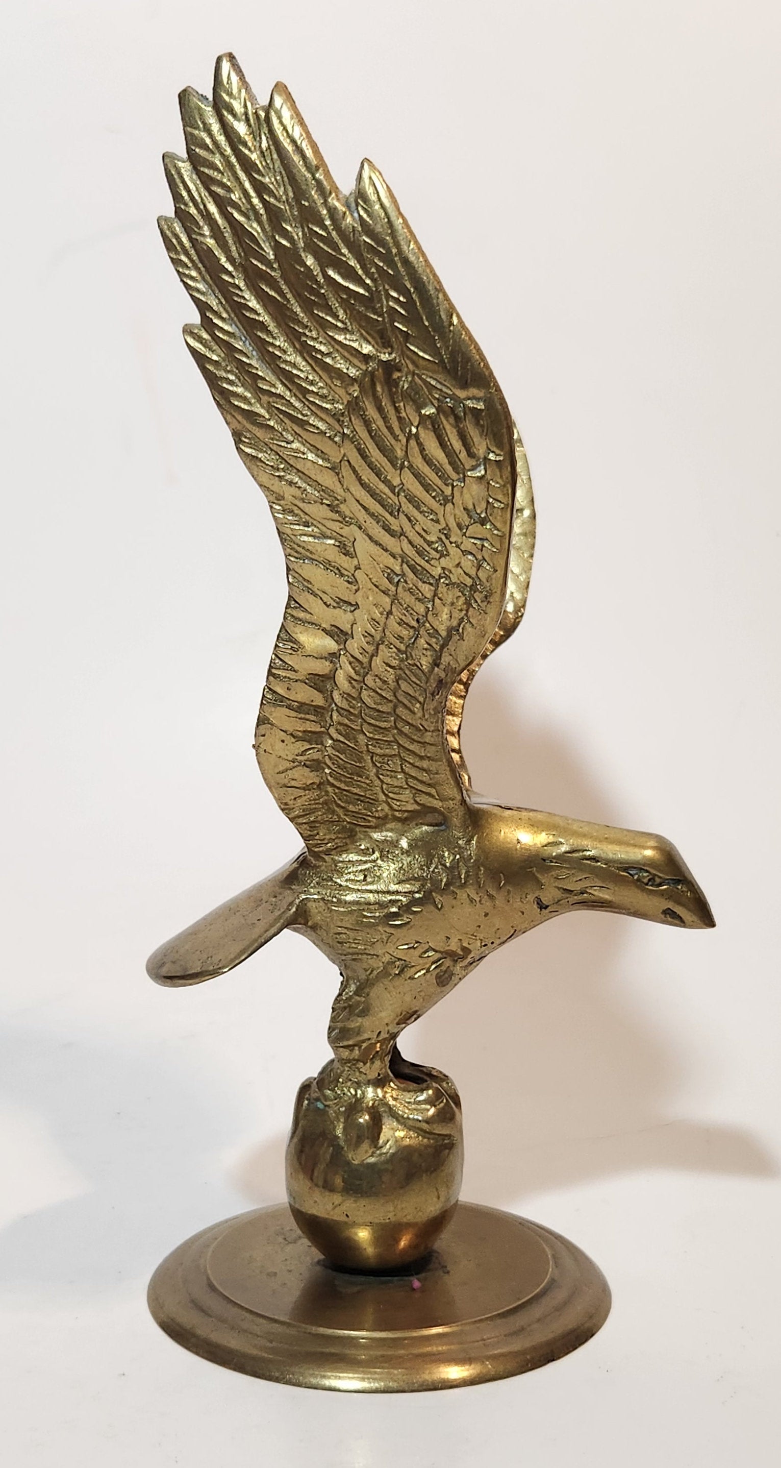 Vintage Mid Century Eagle In Flight 8" Tall Heavy Brass Sculpture 7