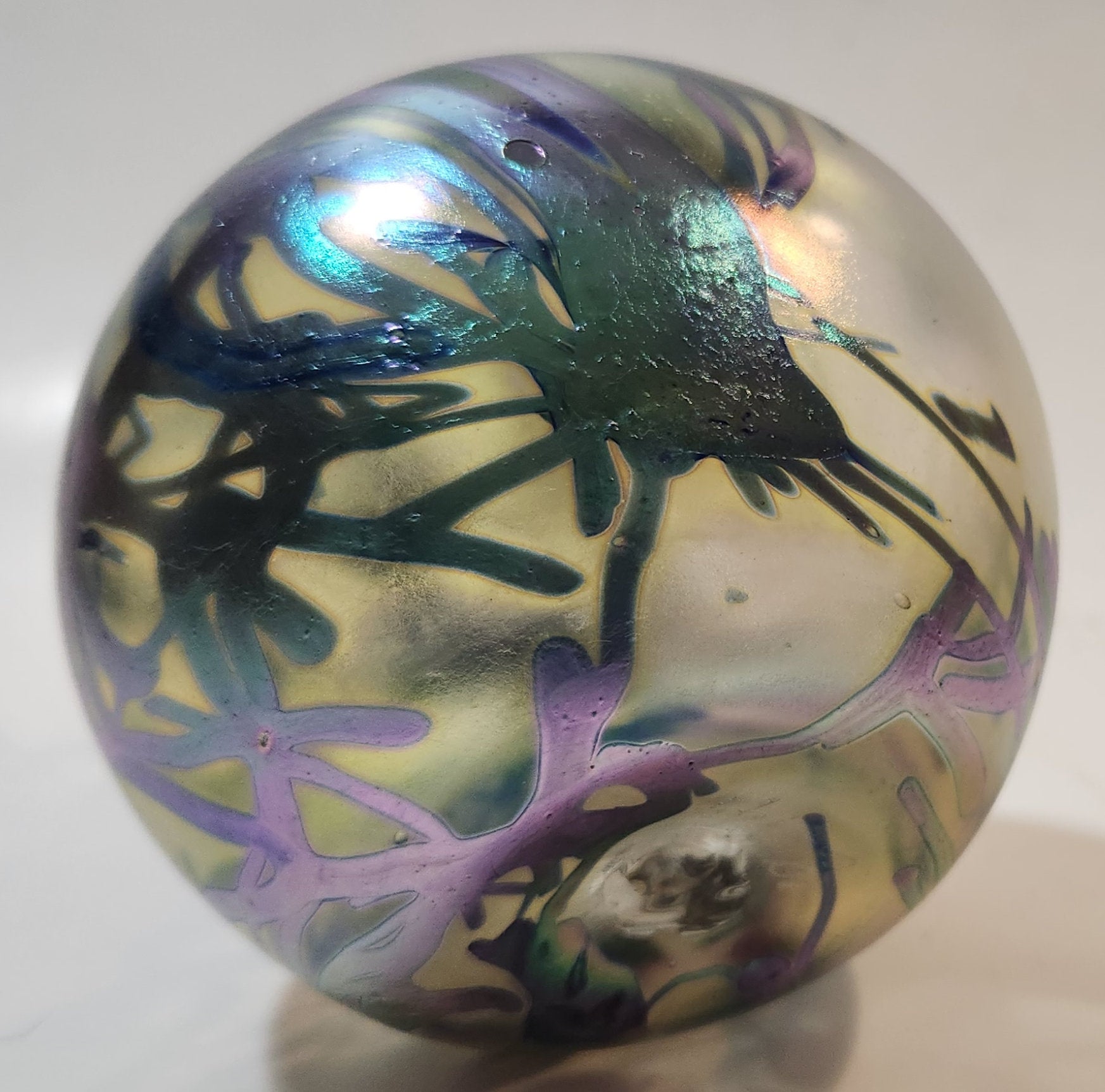 Arte Vargas Iridescent Blown Art Glass Christmas Ornament Oil Lamp Signed 8