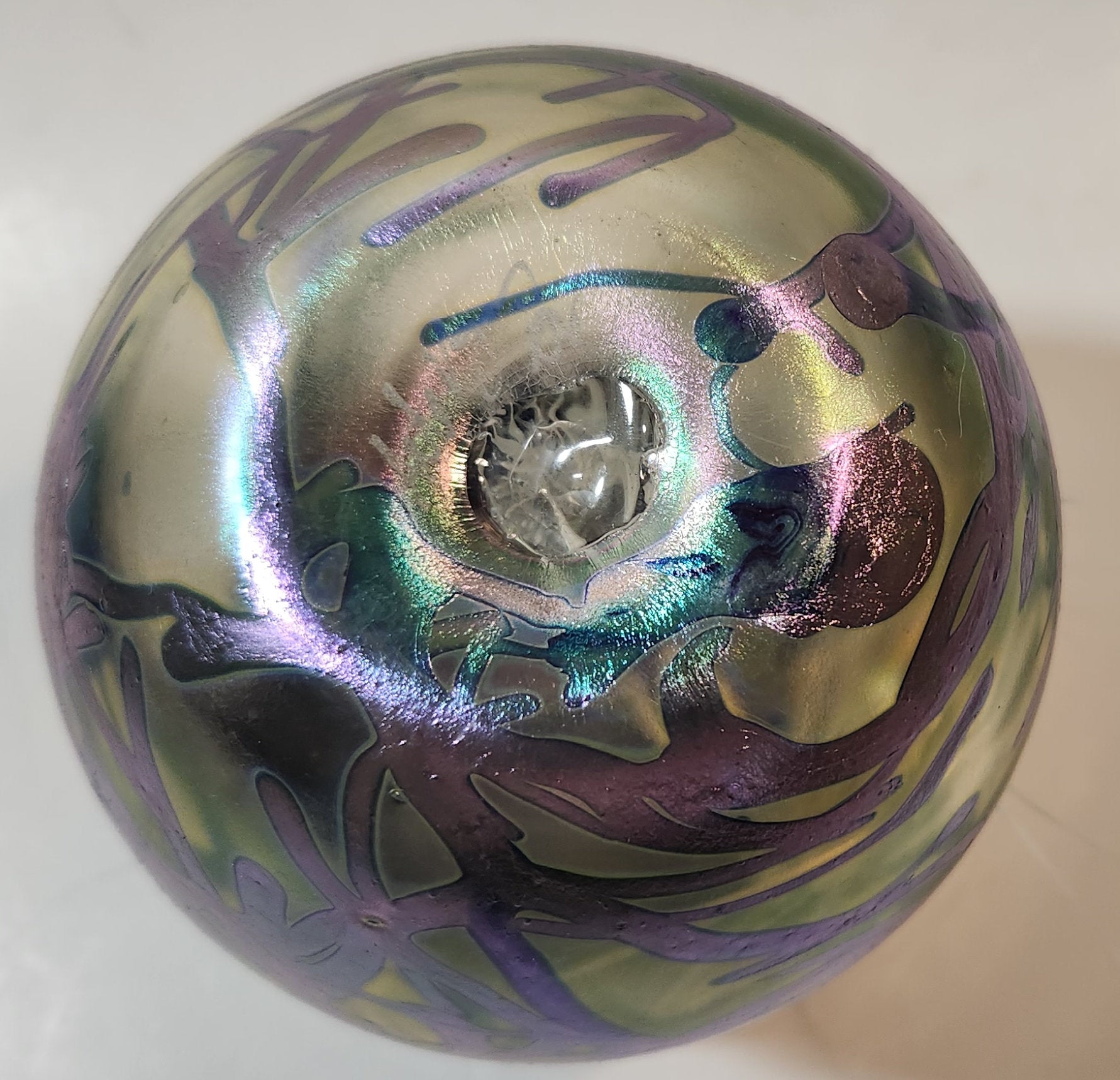 Arte Vargas Iridescent Blown Art Glass Christmas Ornament Oil Lamp Signed 9