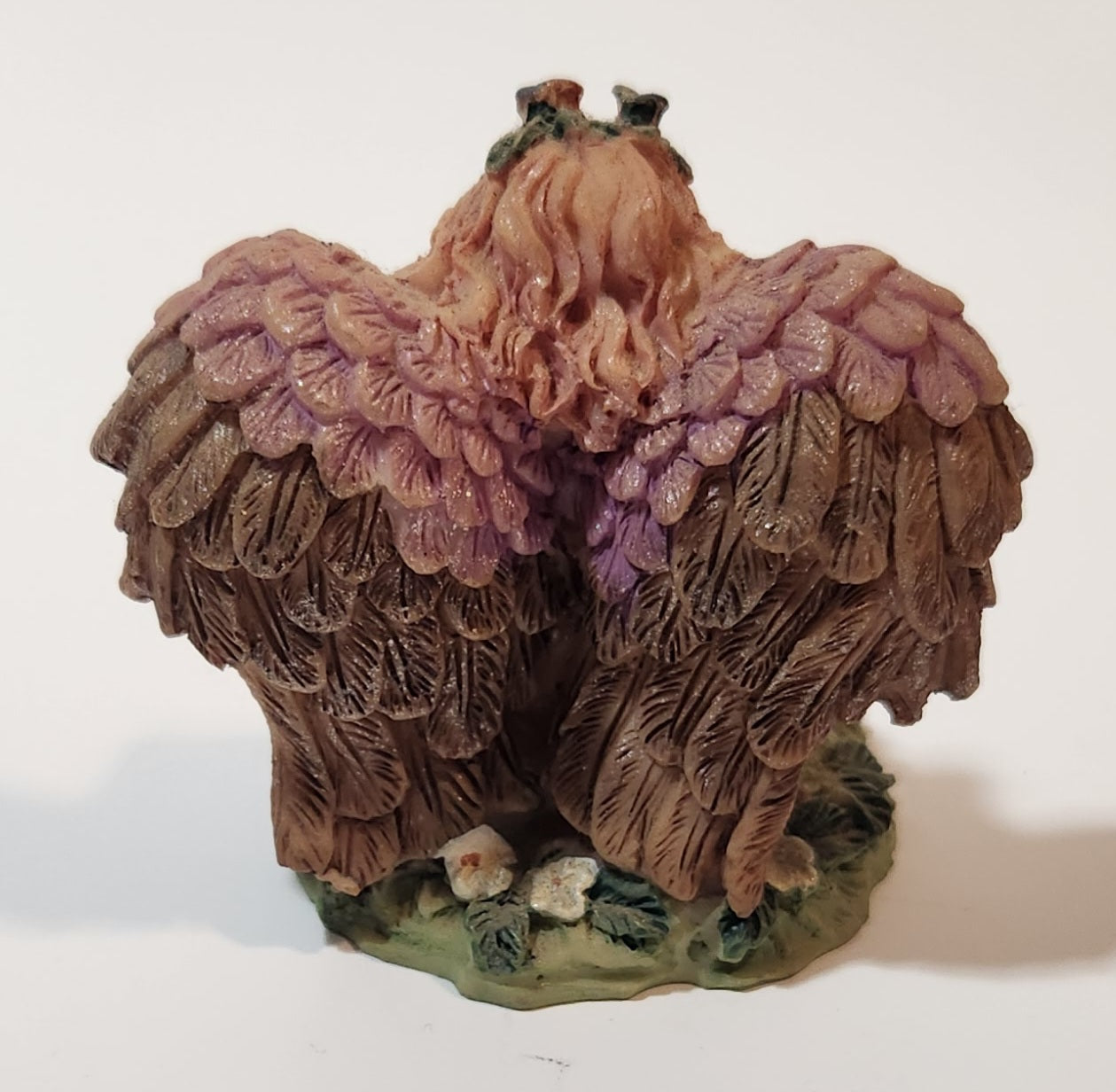Angel Kneeling in Flower Garden 2 1/2" Resin Figurine 5