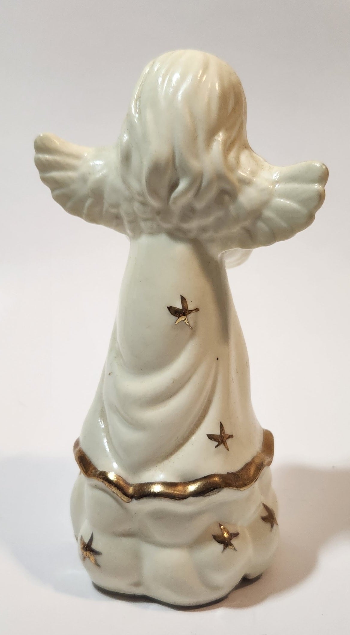 Angel Holding A New Born Baby 5" Tall Ceramic Figurine 4