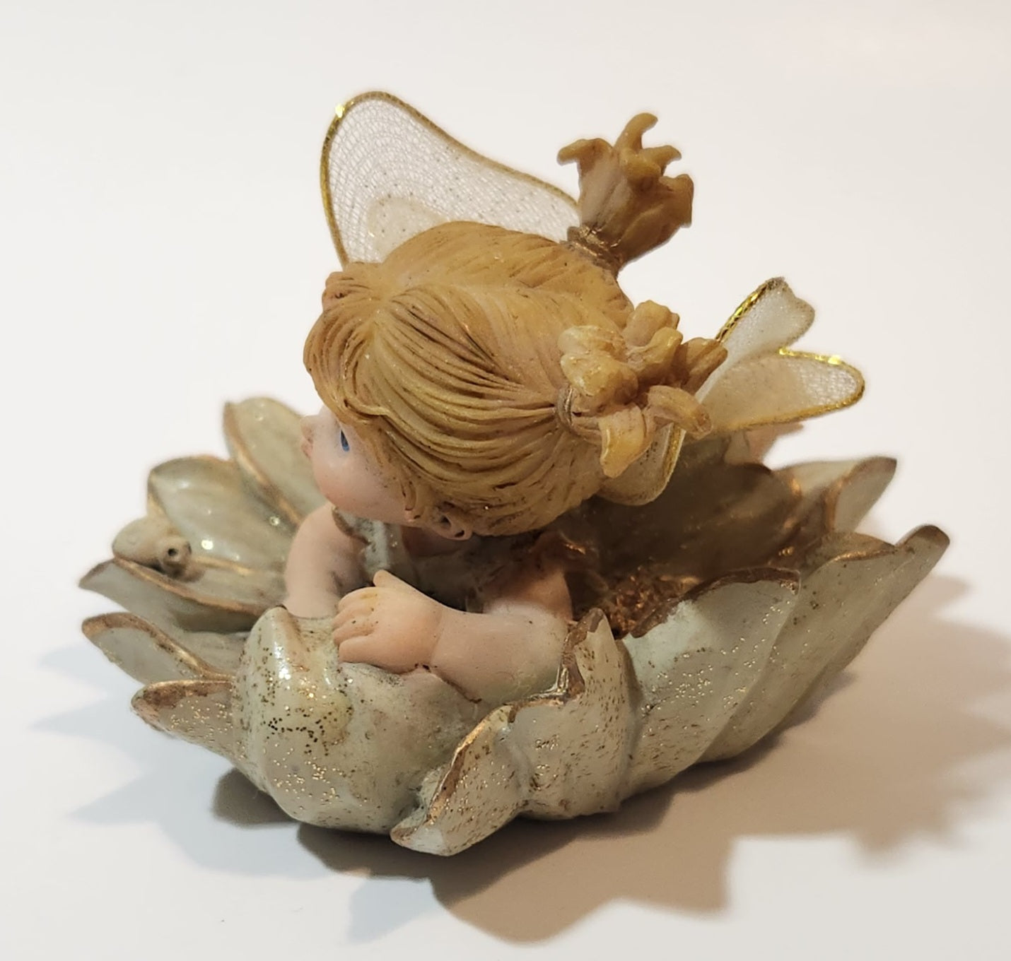 Angel Girl Child Lying on Flower 2 1/2" Tall Resin Figurine 3