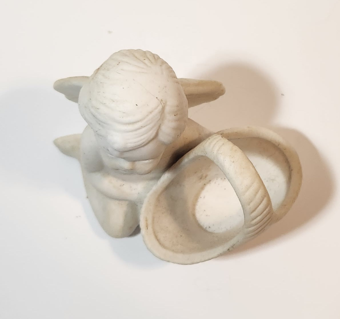 Angel Kneeling Next To a Basket 3 3/4" Tall Ceramic Figurine 10