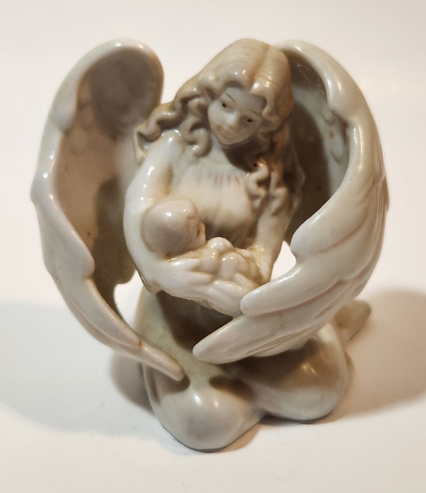 Russ Berrie 15483 Angel Holding New Born Infant 3 1/2" Tall Porcelain Figurine Candle Holder 9