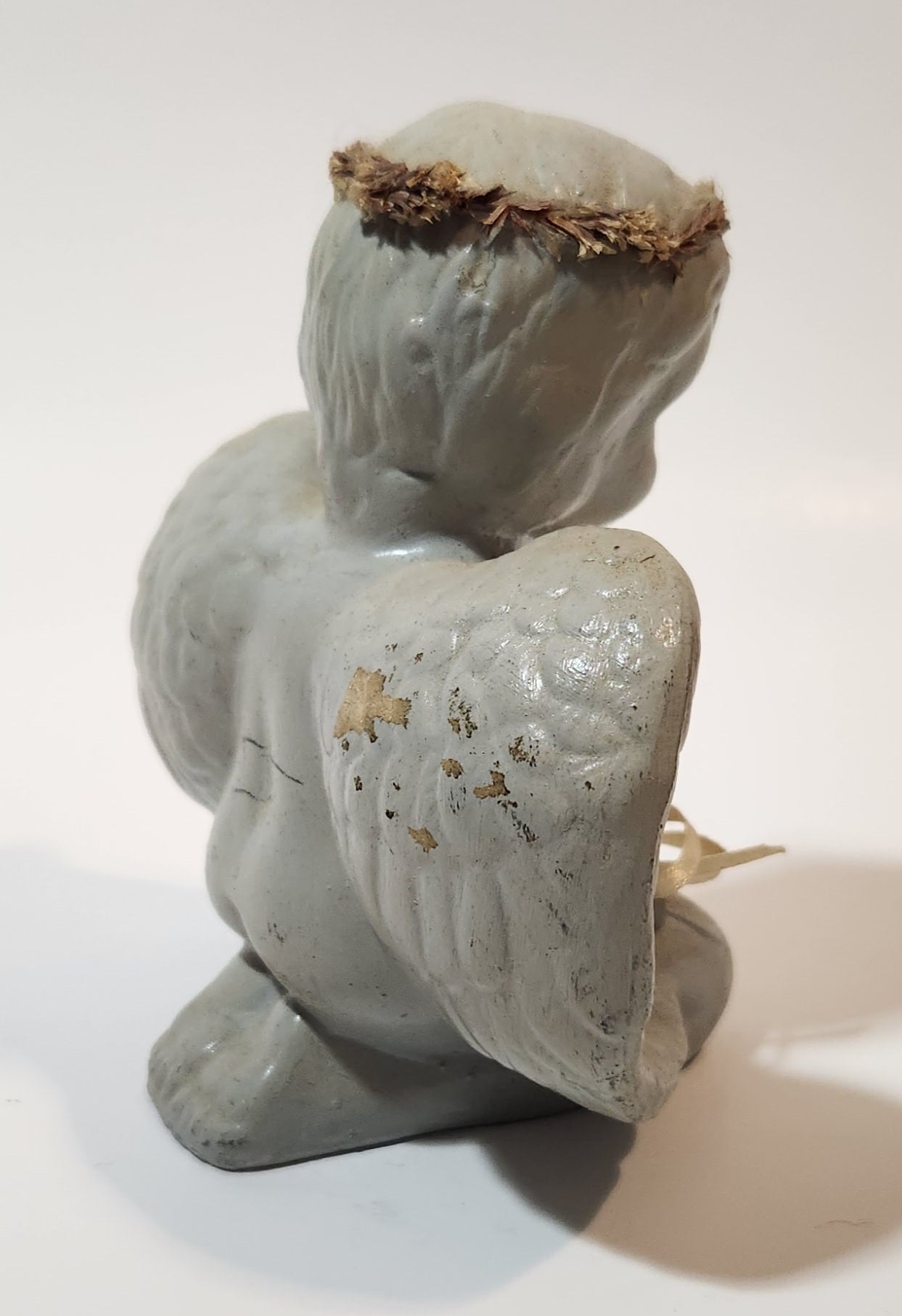Angel Kneeling and Praying Grey 4 1/2" Tall Ceramic Figurine 6