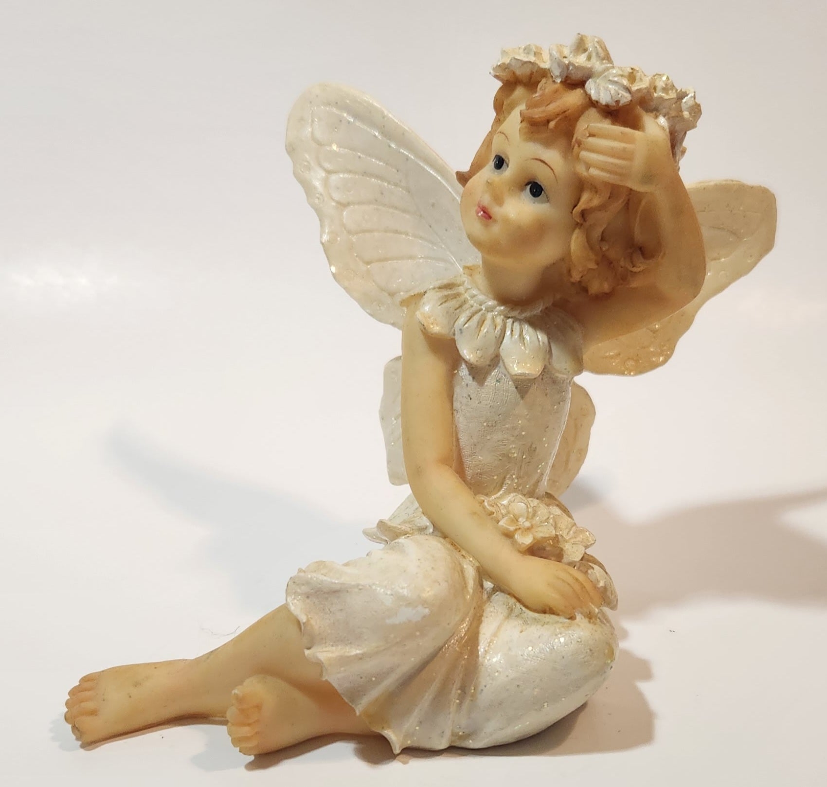 Angel Sitting 4 1/2" Tall Resin Figurine