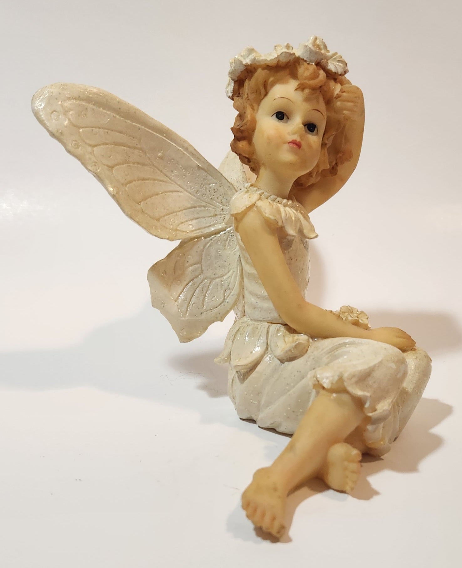 Angel Sitting 4 1/2" Tall Resin Figurine 4