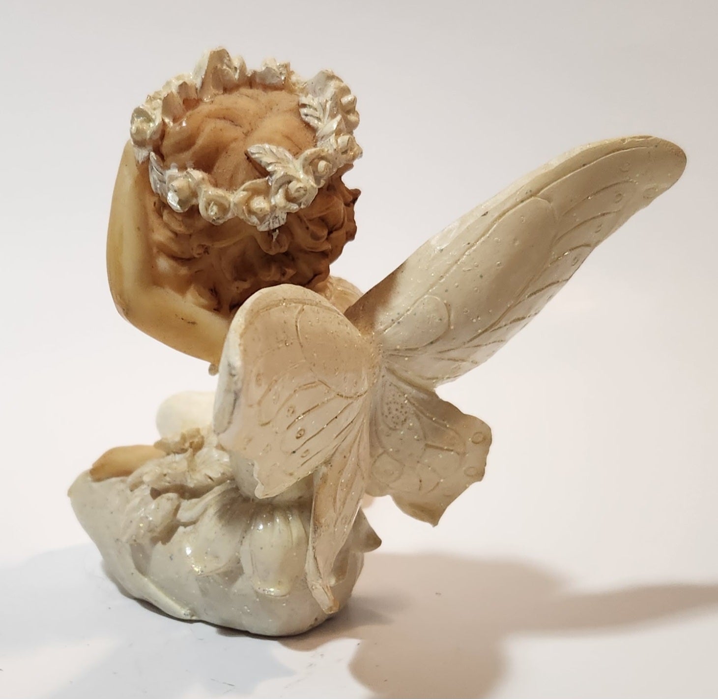 Angel Sitting 4 1/2" Tall Resin Figurine 8