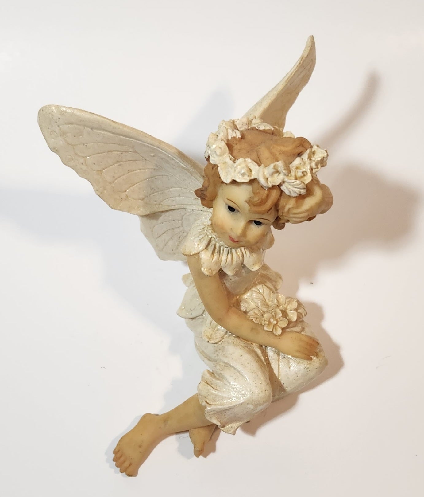 Angel Sitting 4 1/2" Tall Resin Figurine 13