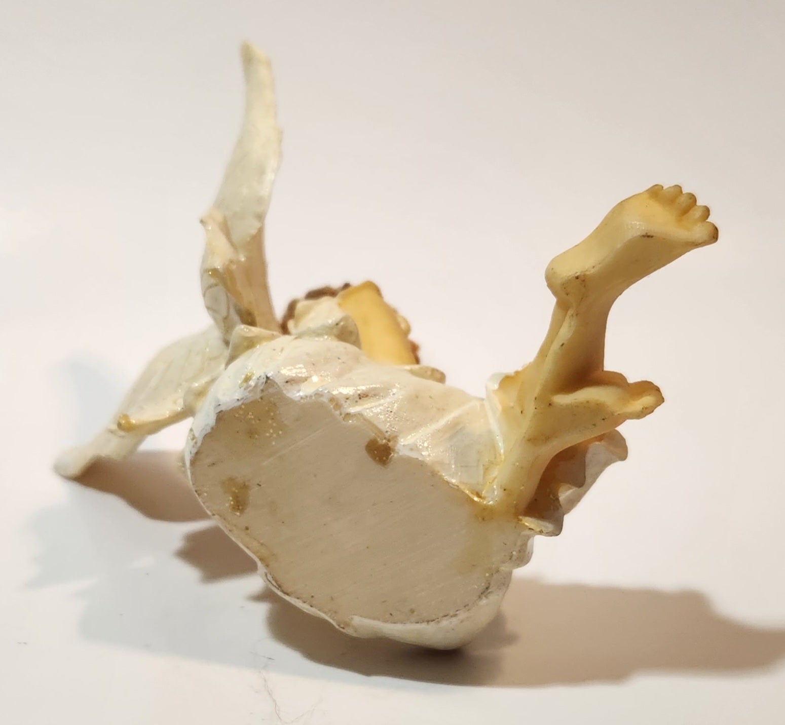 Angel Sitting 4 1/2" Tall Resin Figurine 14