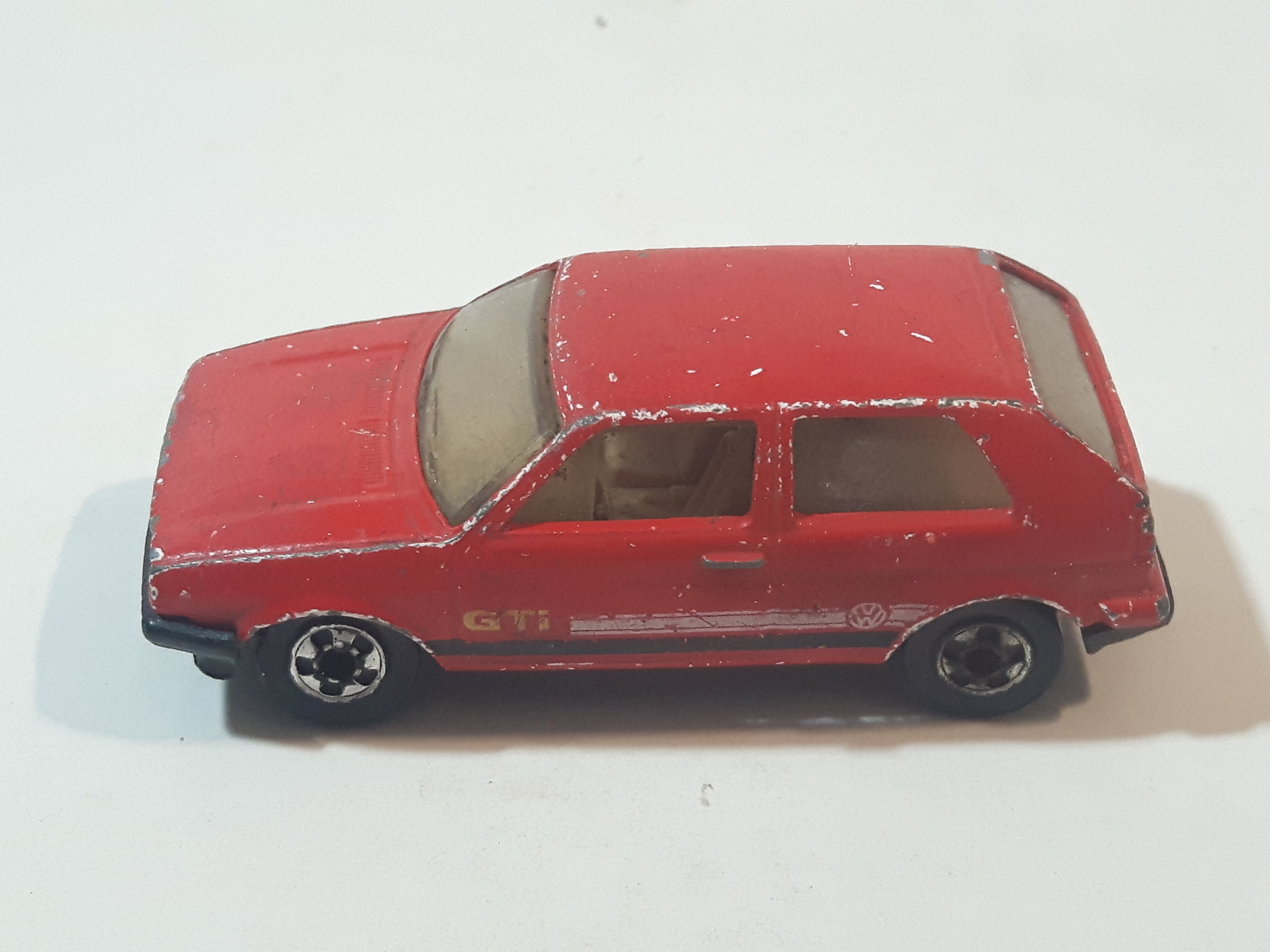 1991 Hot Wheels VW Golf GTI Red Die Cast Toy Car Vehicle 8