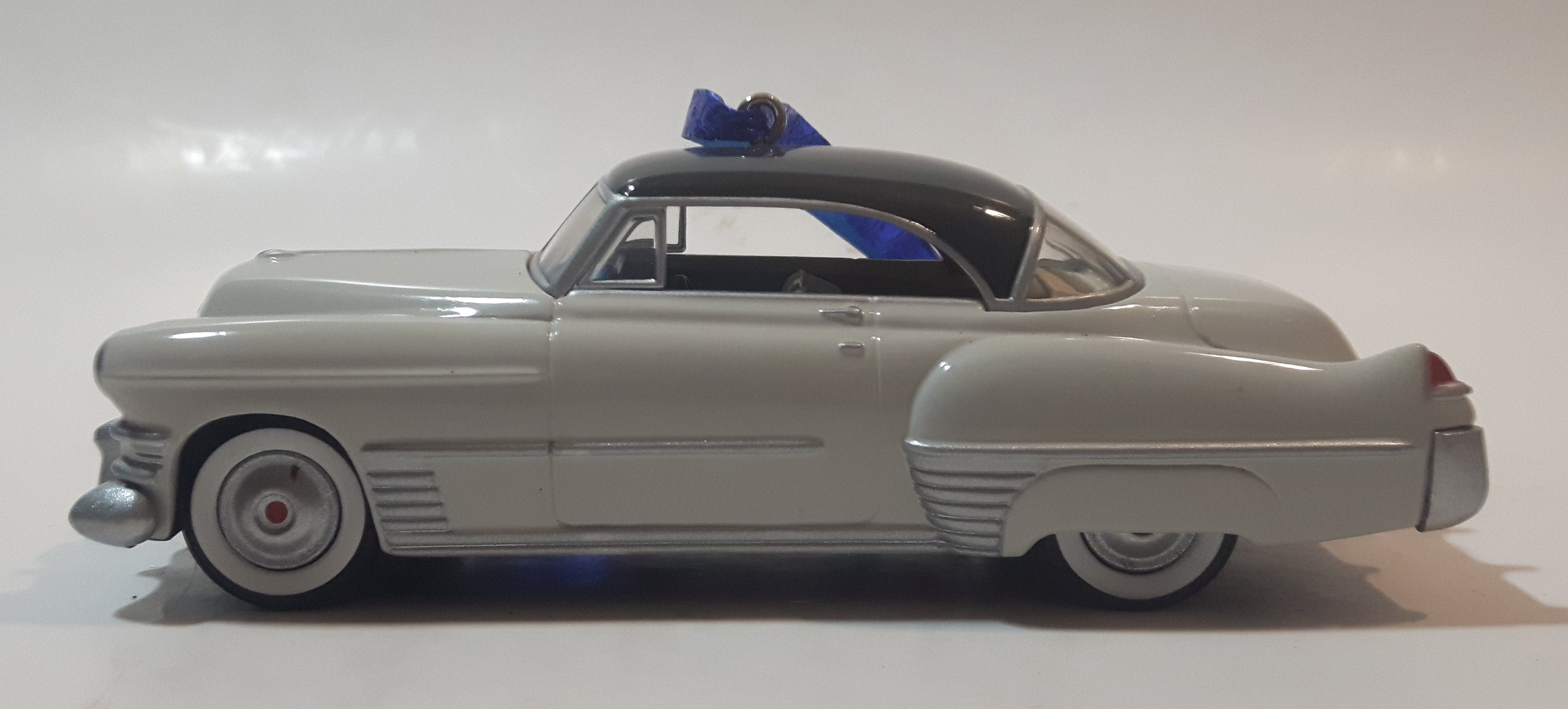 1999 Hallmark Keepsake 1949 Cadillac Coupe de Ville Die Cast Metal Car Christmas Tree Ornament 2