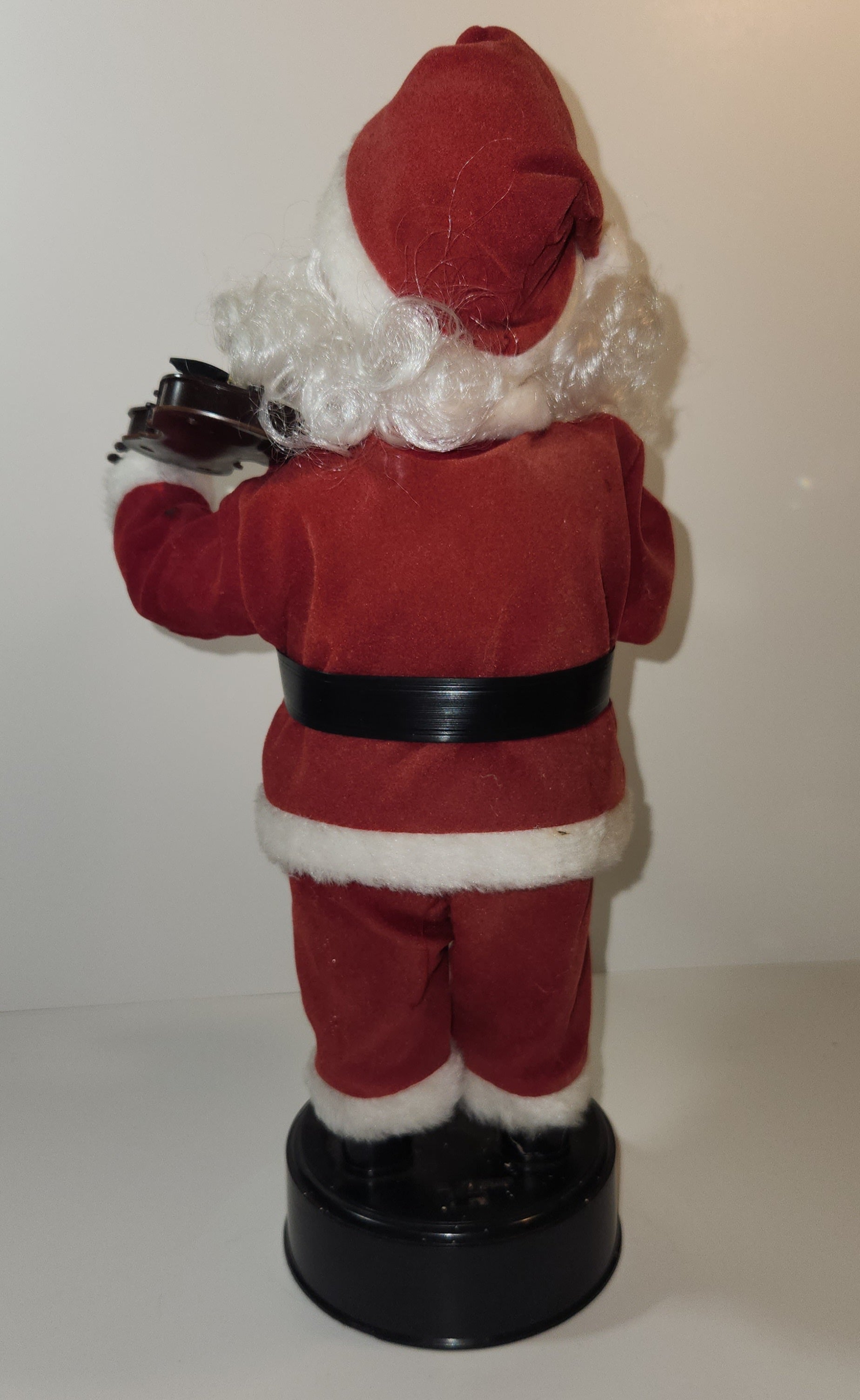 B&D Santa Claus with Violin Musical 16" Doll 3