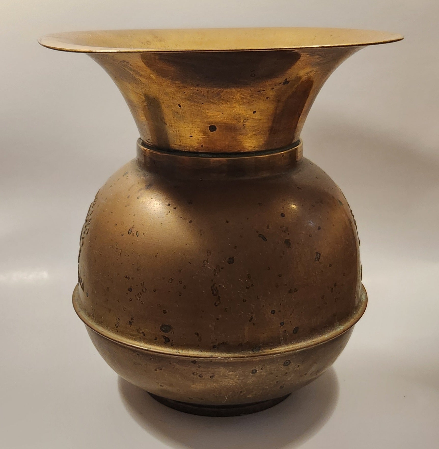 Antique Redskin Brand Chewing Tobacco Cut Plug Large Brass 10" Tall Spittoon 8