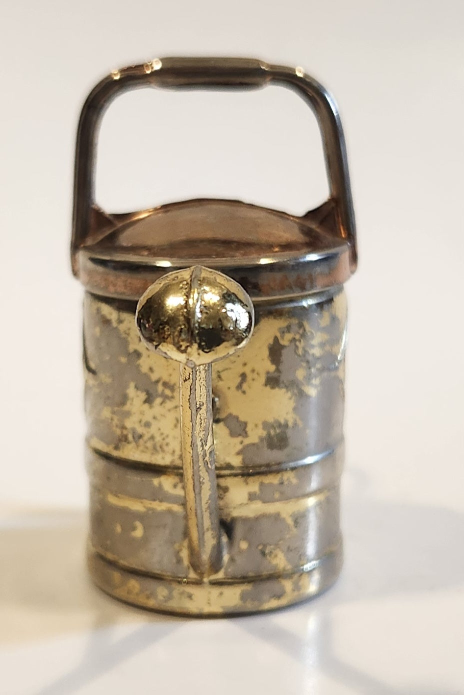 Vintage Heavy Brass Metal Flower Watering Can Doll House Miniature 2 3/8" Tall 4