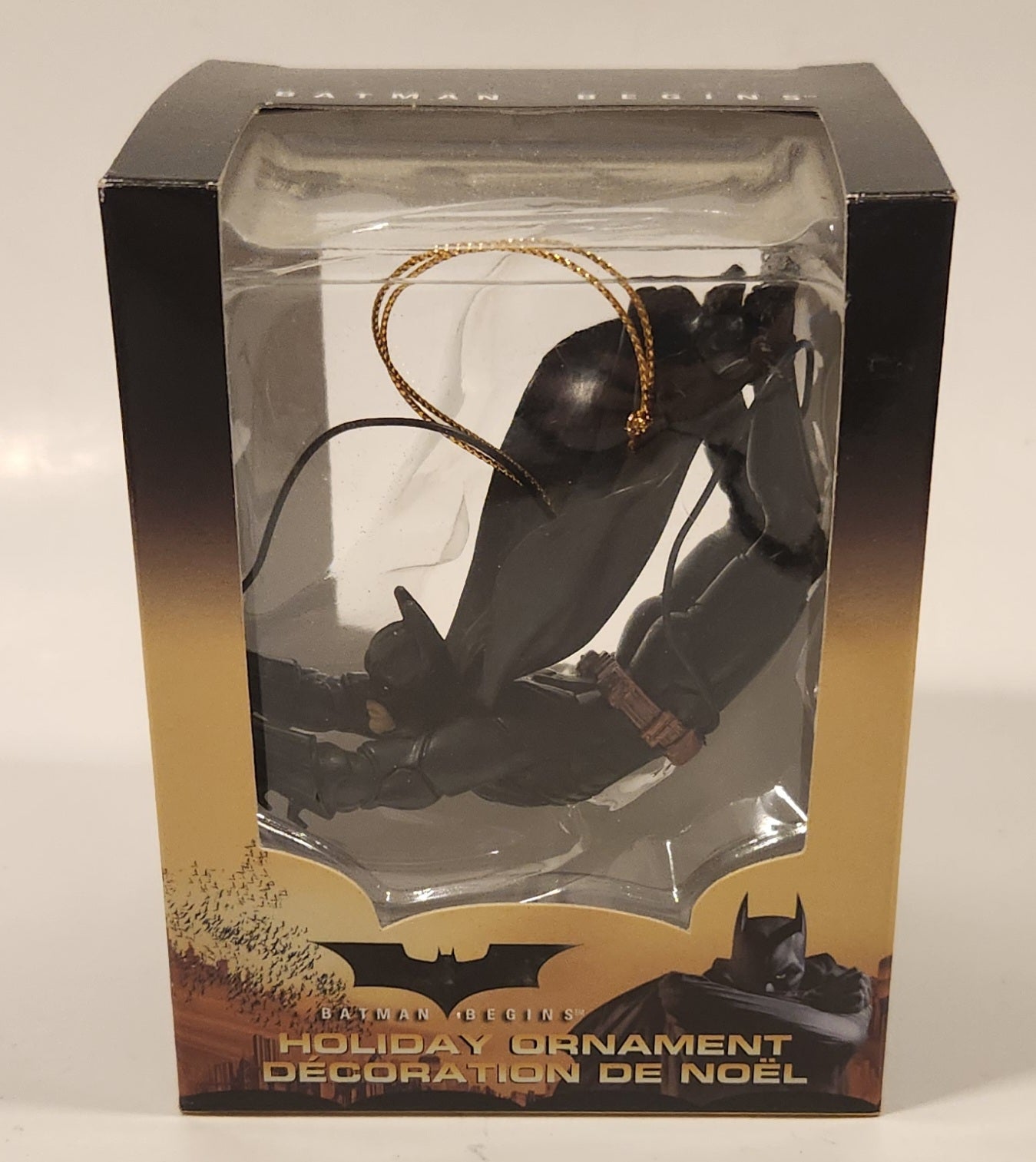 2005 Kurt S. Adler Warner Bros. DC Comics Batman Begins Flying Batman Holiday Ornament New in Box 2