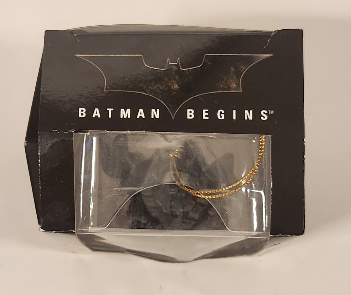 2005 Kurt S. Adler Warner Bros. DC Comics Batman Begins Batman Perched Holiday Ornament New in Box 8