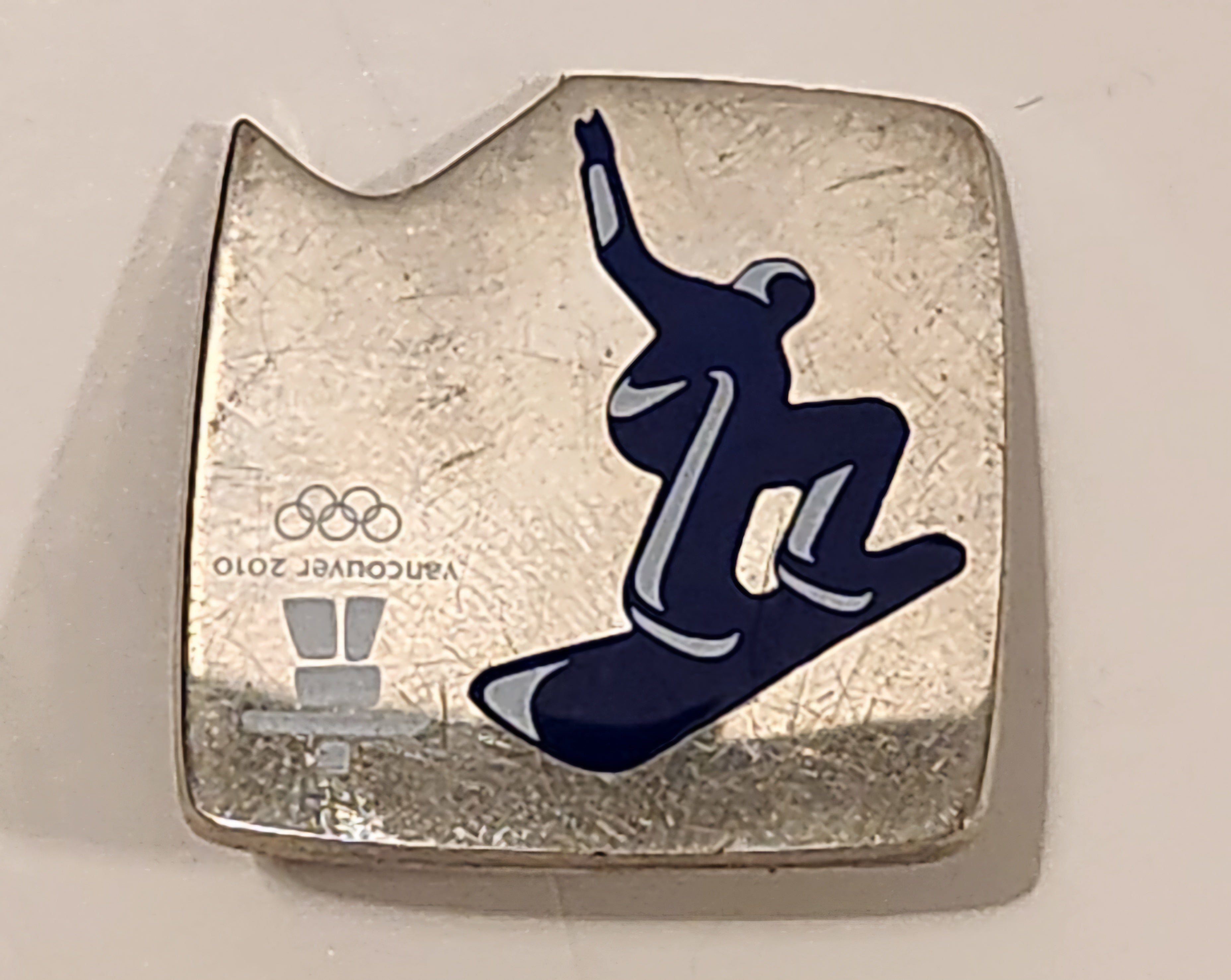 Vancouver 2010 Olympic Games Canada Flag Snowboard Enamel Metal Lapel Pin 3