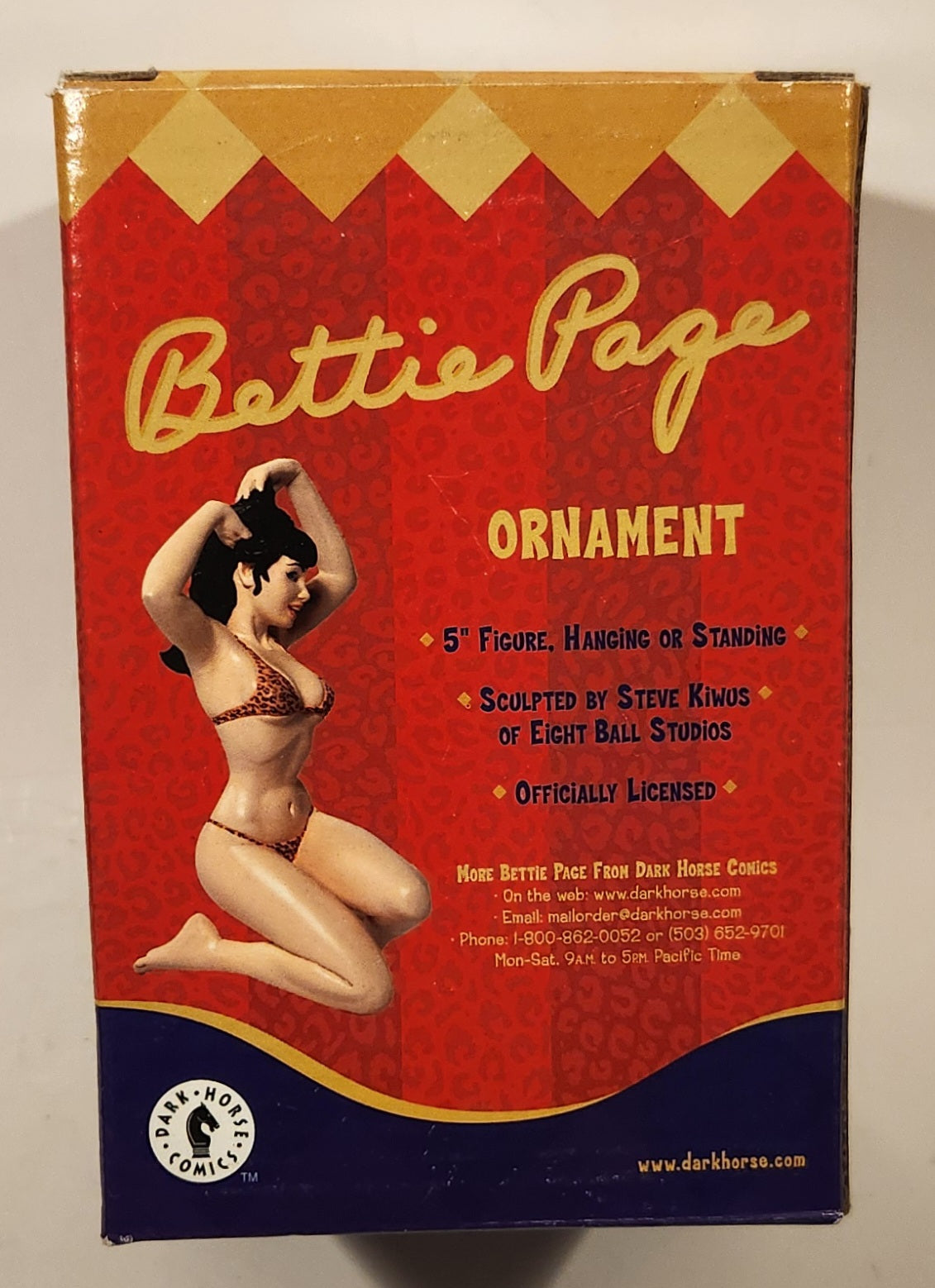 Dark Horse Comics Bettie Page in Bikini 5" Hanging or Standing Ornament New in Box 9