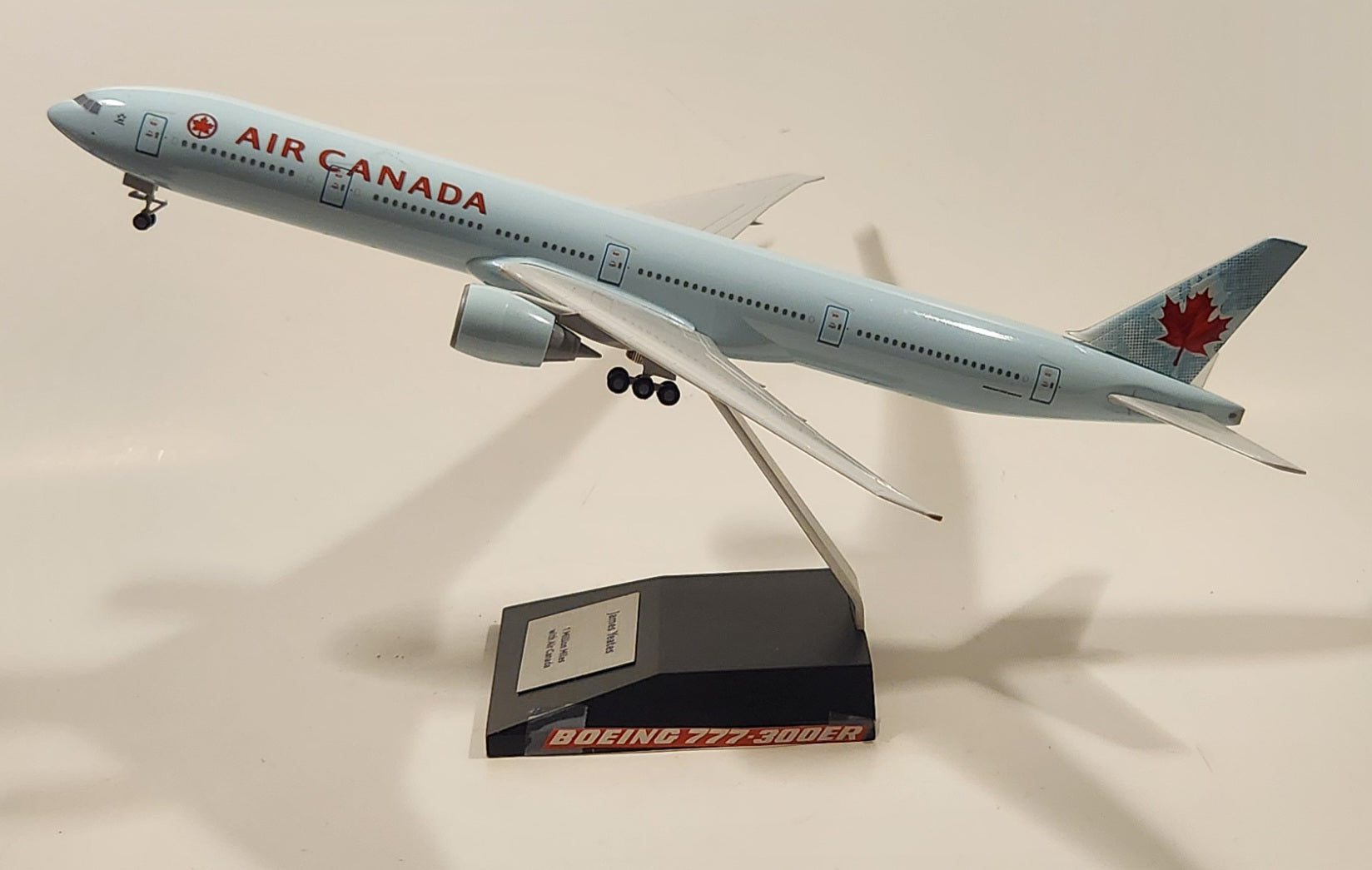 Rare 1 Million Miles with Air Canada Boeing 777-300ER 14 1/4" Long Plane Aircraft Model with Stand 3