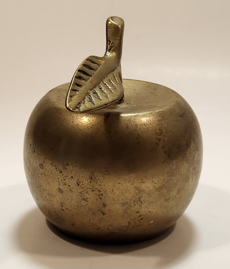 Vintage Brass Metal 3" Tall Apple with Leaf 5