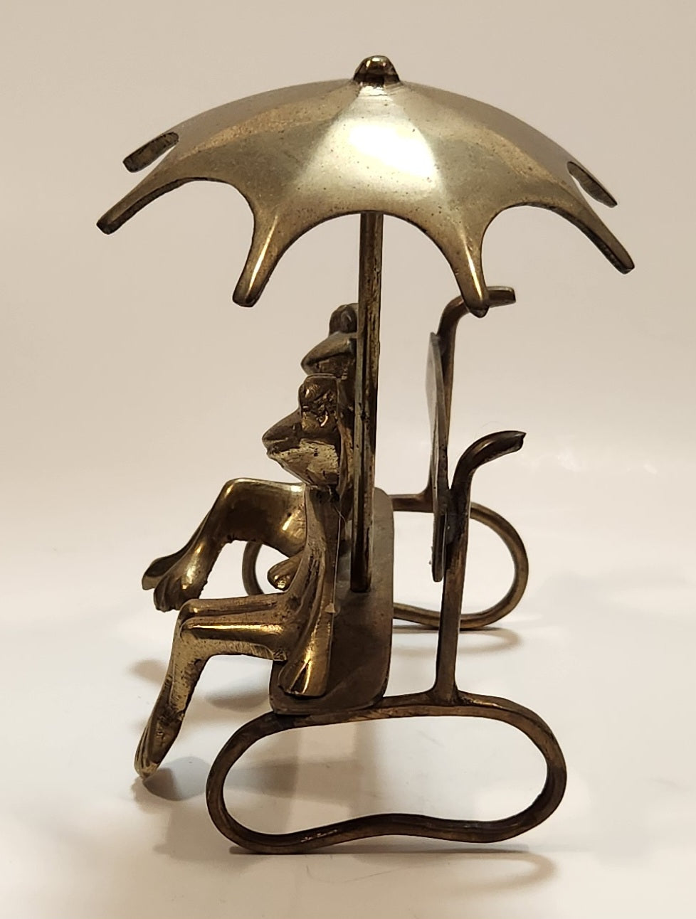 Frog Couple on Bench with Umbrella 5" Tall Brass Ornament Made in India 3
