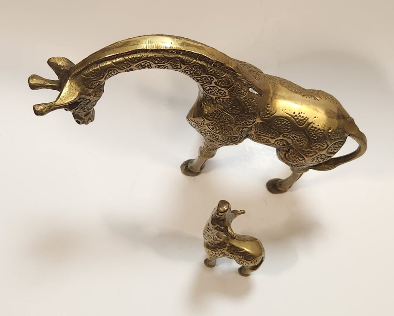 Vintage Mother Giraffe and Baby Giraffe Set of Brass Figurines 5
