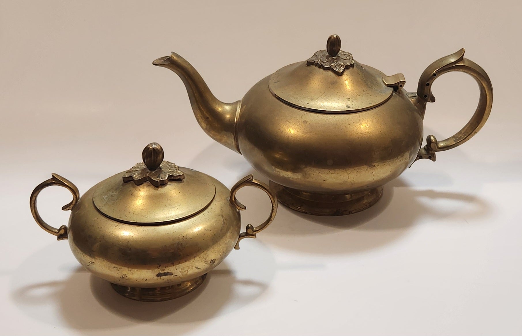 Vintage Teapot and Sugar Bowl Brass Metal Set Made in India 2