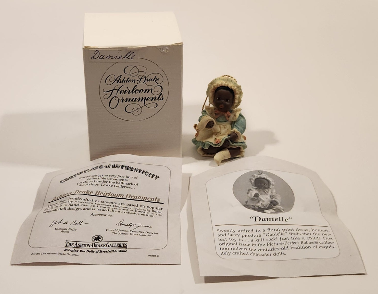 1993 Ashton Drake Heirloom Ornaments Danielle Porcelain Figurine by Yolanda Bello 2