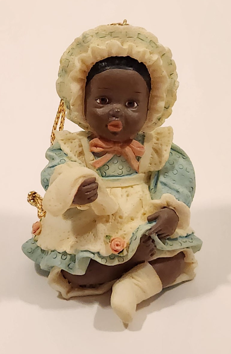 1993 Ashton Drake Heirloom Ornaments Danielle Porcelain Figurine by Yolanda Bello 4