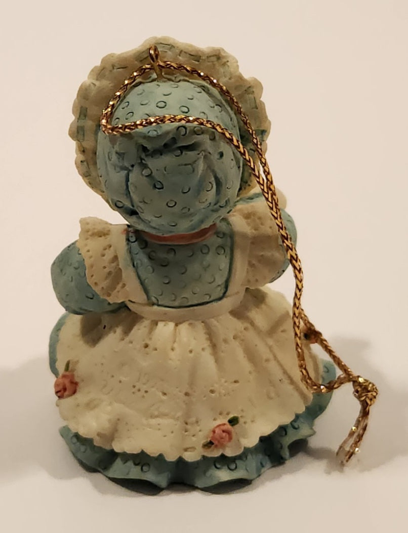 1993 Ashton Drake Heirloom Ornaments Danielle Porcelain Figurine by Yolanda Bello 6