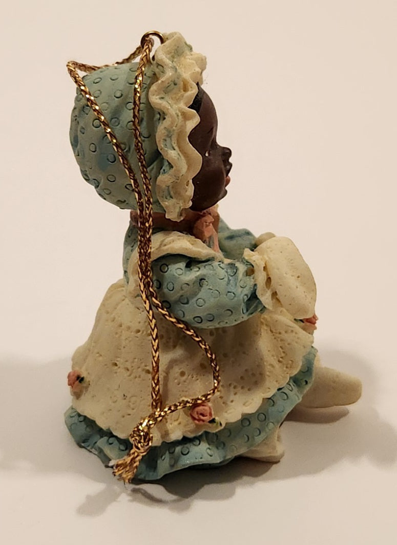 1993 Ashton Drake Heirloom Ornaments Danielle Porcelain Figurine by Yolanda Bello 7