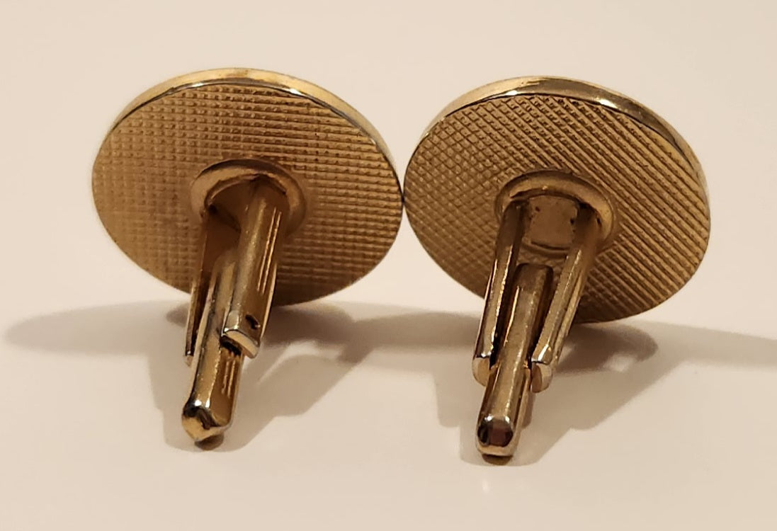 Big Horn Sheep Ram Standing on Cliff Red Background Gold Tone Cufflinks 7