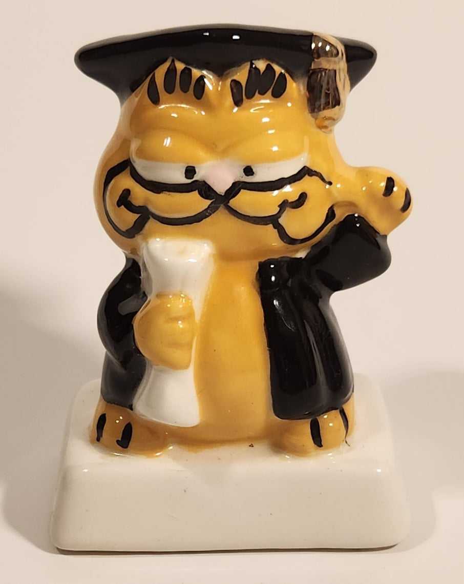 Vintage 1980s Enesco Style Garfield in Graduation Cap and Gown with Diploma Porcelain Figurine