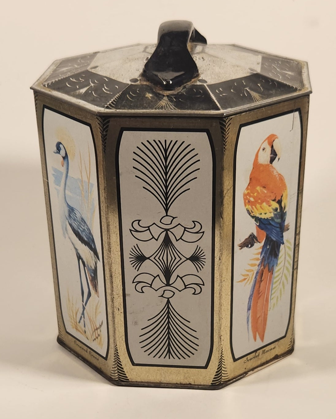 Vintage Peek Freans Scarlet Macaw Crowned Crane Lady Amherst Pheasant Greater Flamingo Bird Themed Octagonal Tin Metal Container 5