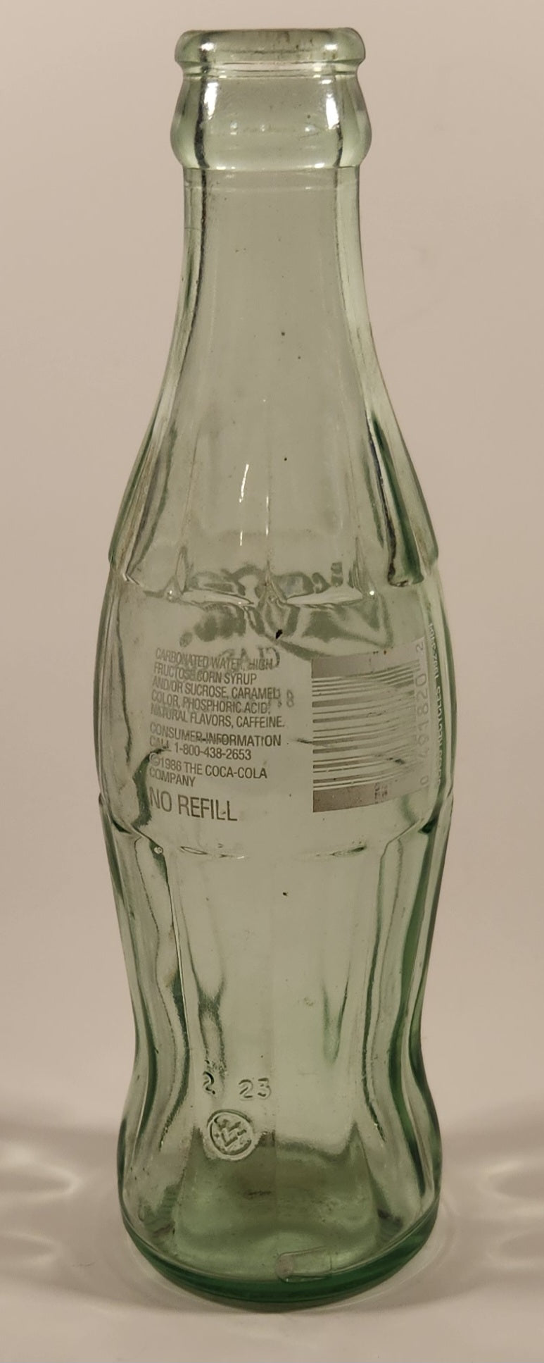 1992 Coca Cola Classic 8 Fl Oz 237mL 7 1/2" Hobble Skirt Glass Bottle 3