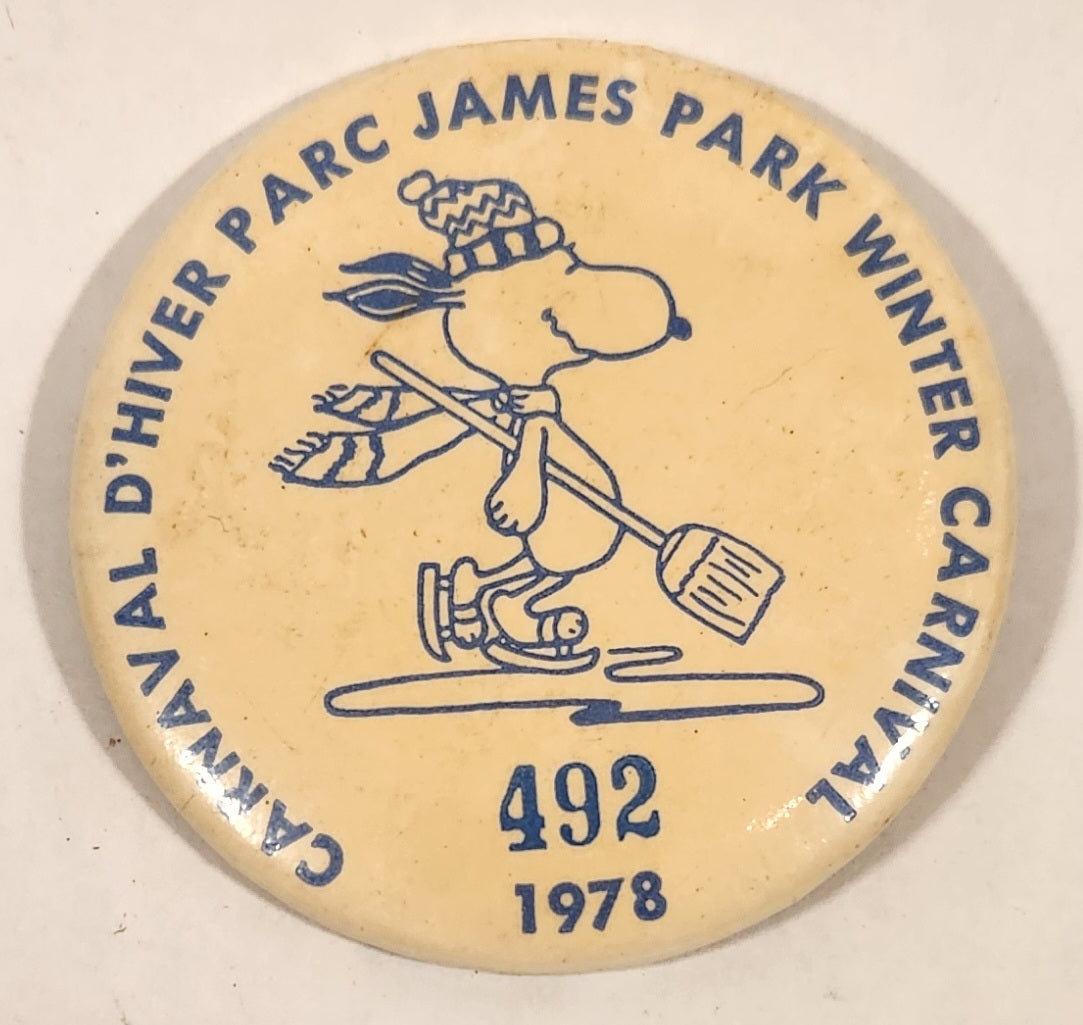 Rare 1978 Carnaval D'Hiver Parc James Park Winter Carnival 492 Snoopy Skating with Broom 2 1/4" Round Button Pin