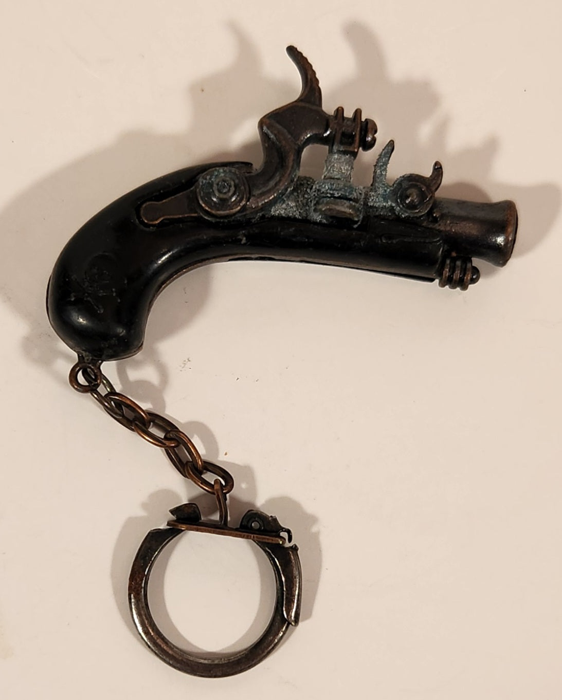 Vintage Pirate Flintlock Pistol Miniature Metal Cap Gun Keychain Made in Hong Kong 2