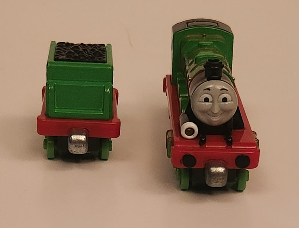 2009 Mattel Gullane Thomas The Train & Friends Take n Play #3 Henry With Henry's Tender Coal Car Green Magnetic Die Cast Toy Vehicle Set T0200 6