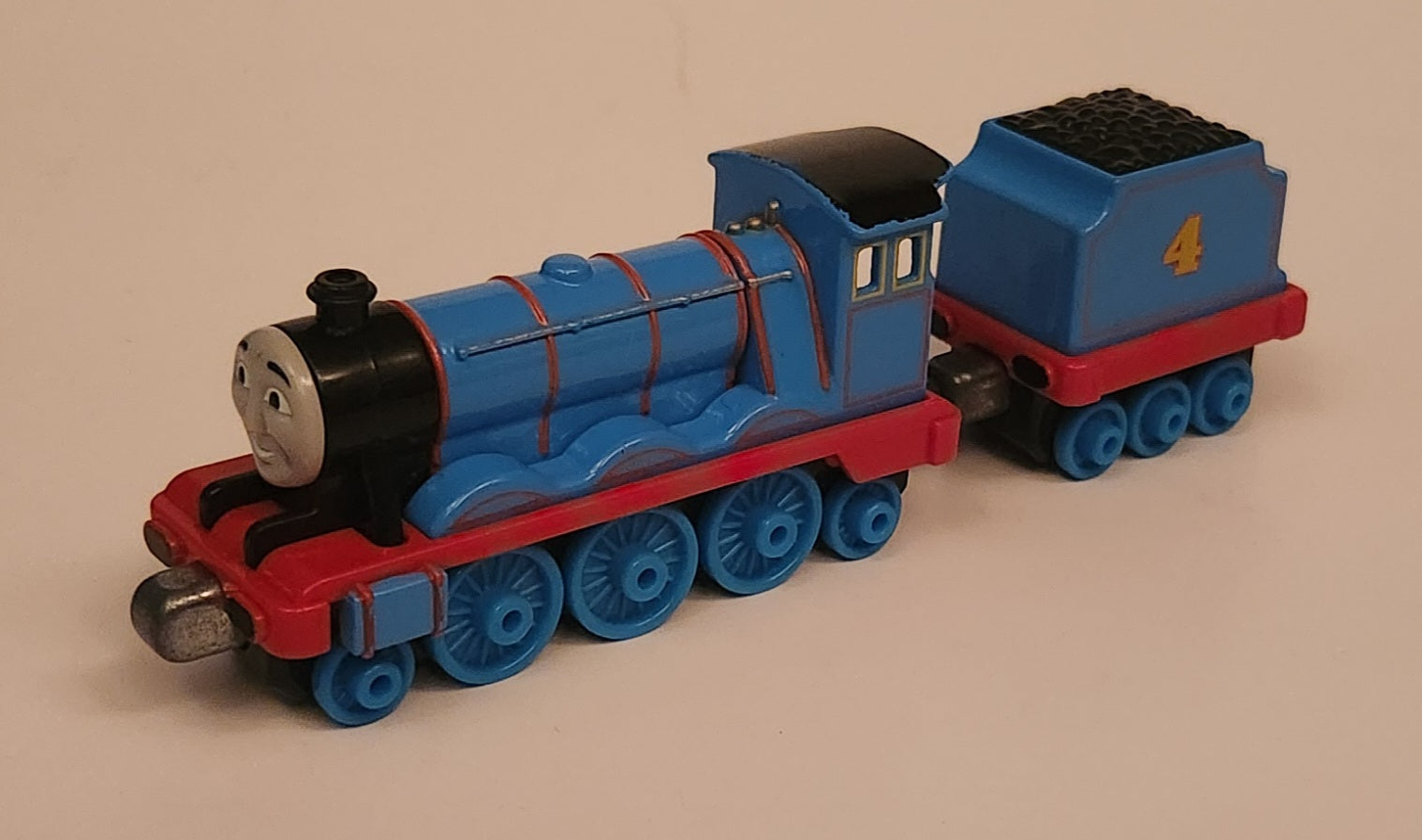 2012 Mattel Gullane Thomas The Train & Friends #4 Gordon with Coal Car Blue Magnetic Die Cast Toy Vehicle Set R9036